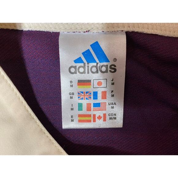 Newcastle United | Men’s Medium Retro 95/97 Jersey - Picture 3 of 7